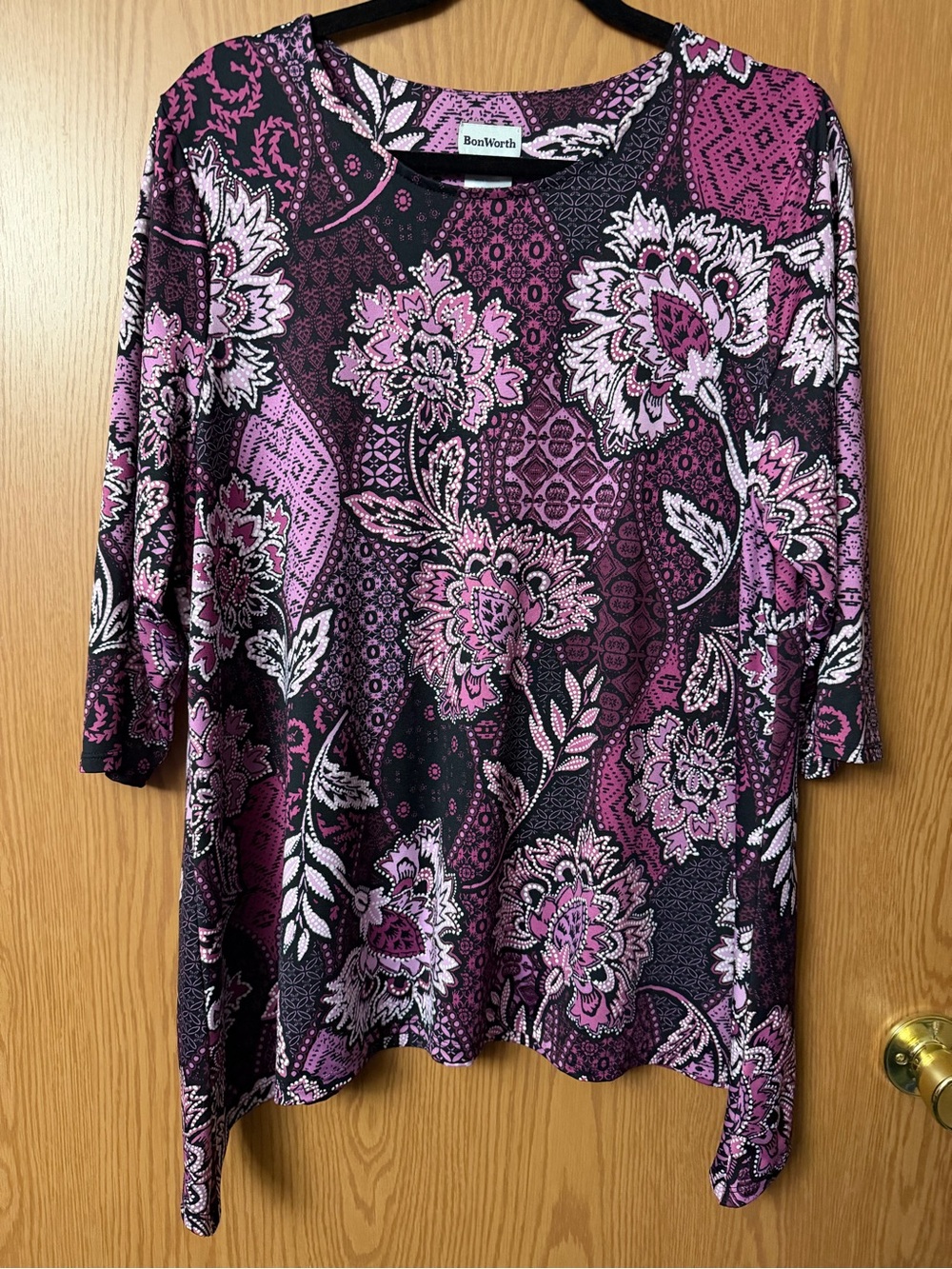 BonWorth Women’s Medium Petite Purple Floral Tunic Top Asymmetrical Hem